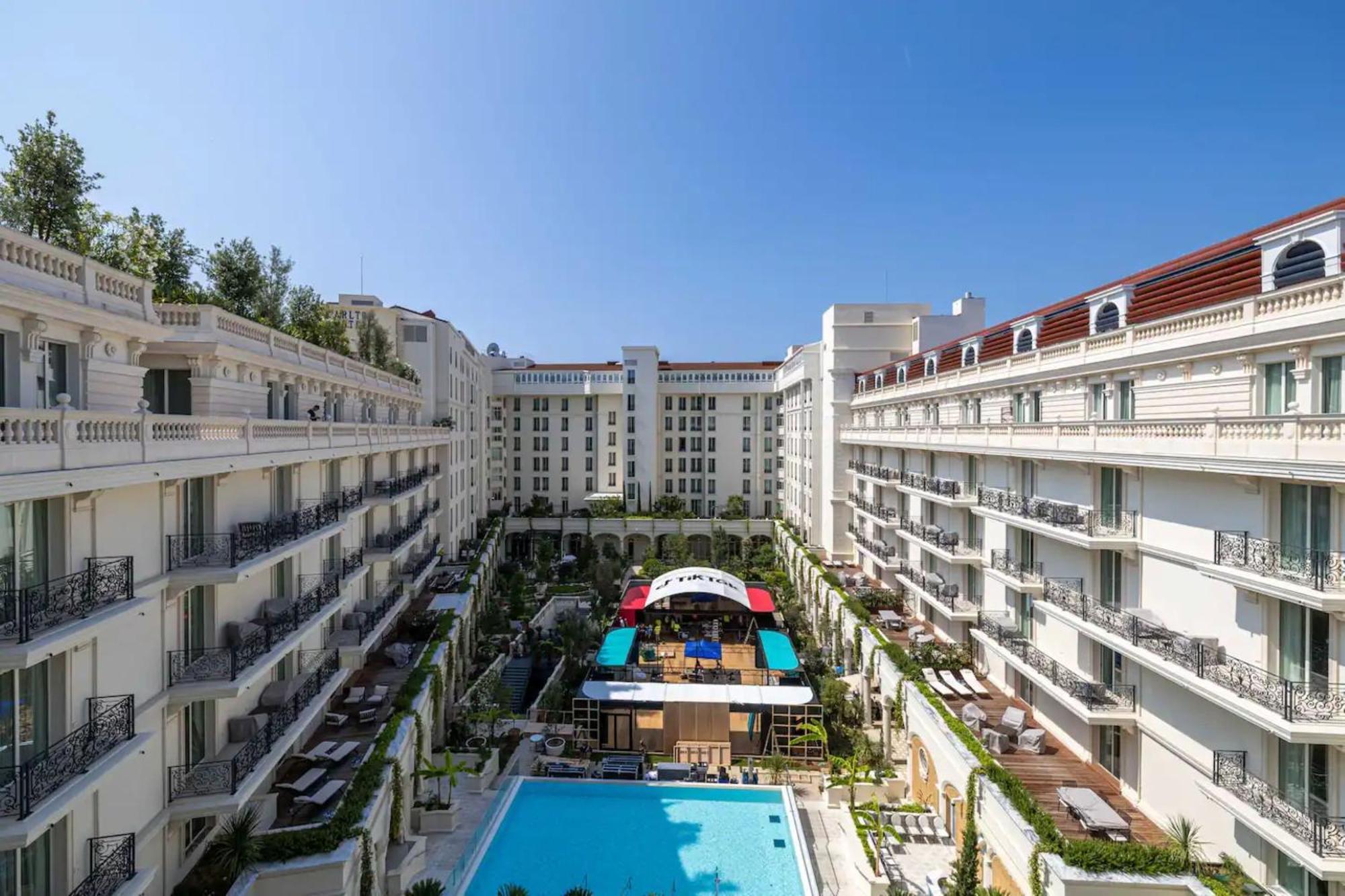 Carlton Riviera - Apartamento *