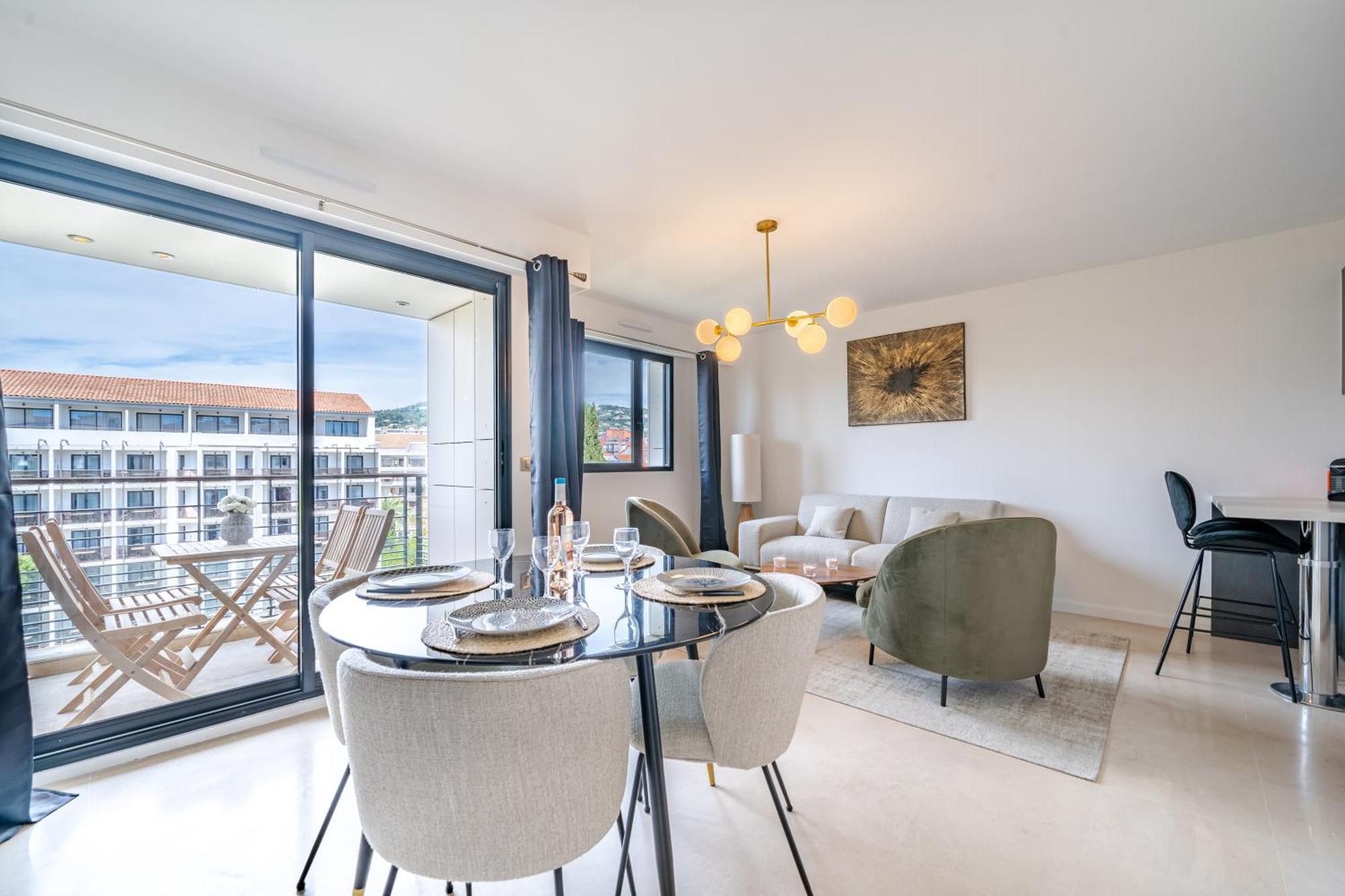 Carlton Riviera - Apartamento *