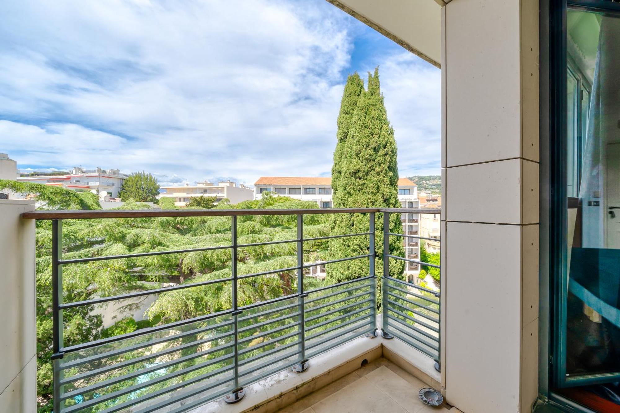 Apartamento Carlton Riviera -